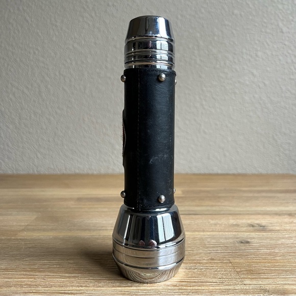 Vintage Harley Davidson Flashlight Ray-O-Vac Leather Wrap Motorcycle Collectible - Picture 3 of 9